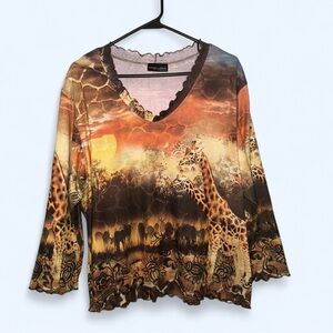 Impulse California Giraffe Lettuce Trim Long Sleeve Top Savanna Wildlife Animals